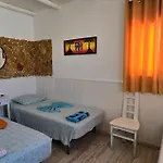 Vila Ania - Private With Pool&jacuzzi, 16 To 40 Pax Albufeira
