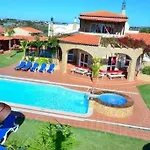 Ania - Private With Pool&jacuzzi, 16 To 40 Pax *