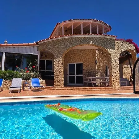 Villa Ania - Private With Pool&jacuzzi, 16 To 40 Pax