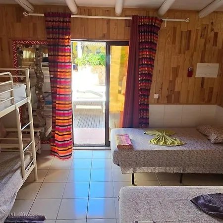 Ania - Private With Pool&jacuzzi, 16 To 40 Pax 别墅