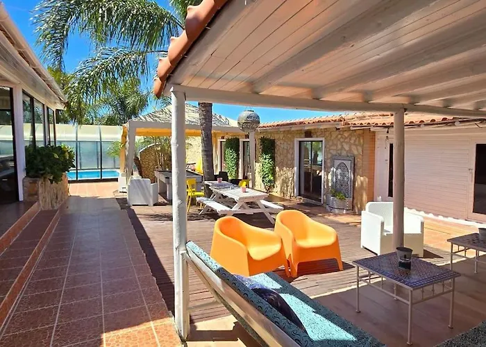 Ania - Private With Pool&jacuzzi, 16 To 40 Pax Villa